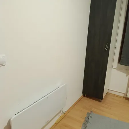 Διαμέρισμα Lovely One Bedroom Βελιγράδι